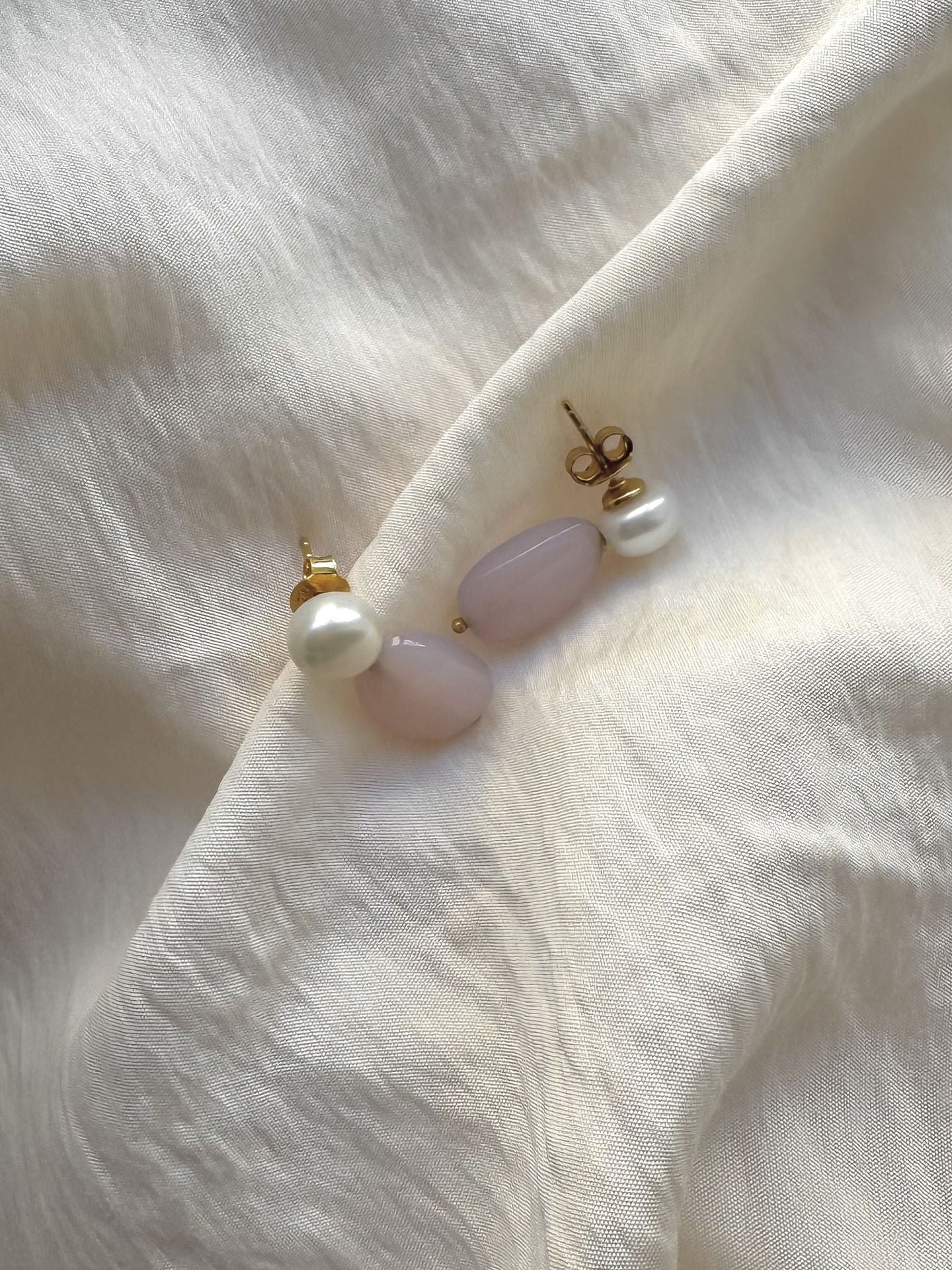 STONE AND PEARL EARRINGS LEONIE