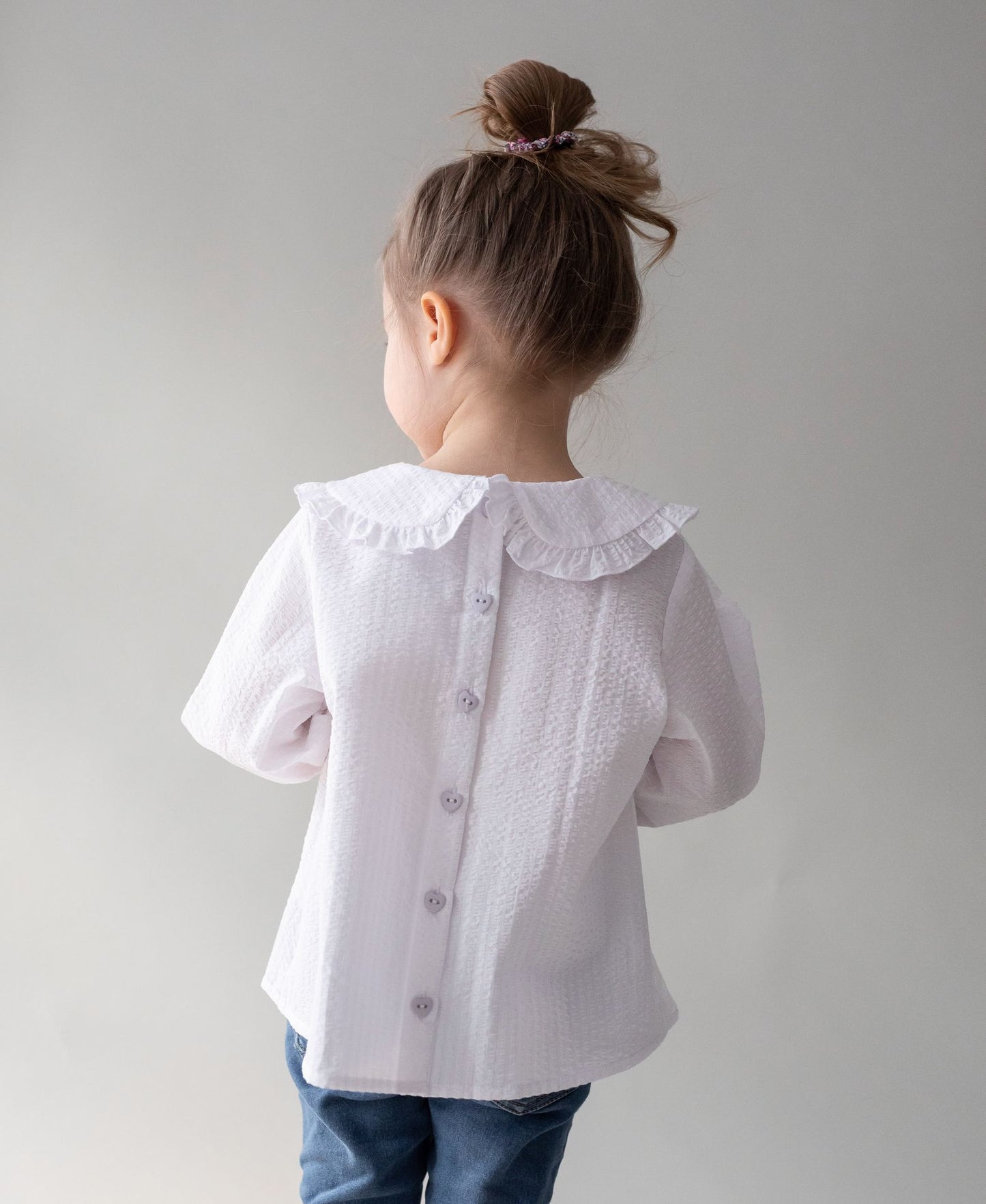 amelia-ruffledwhite-3.jpg