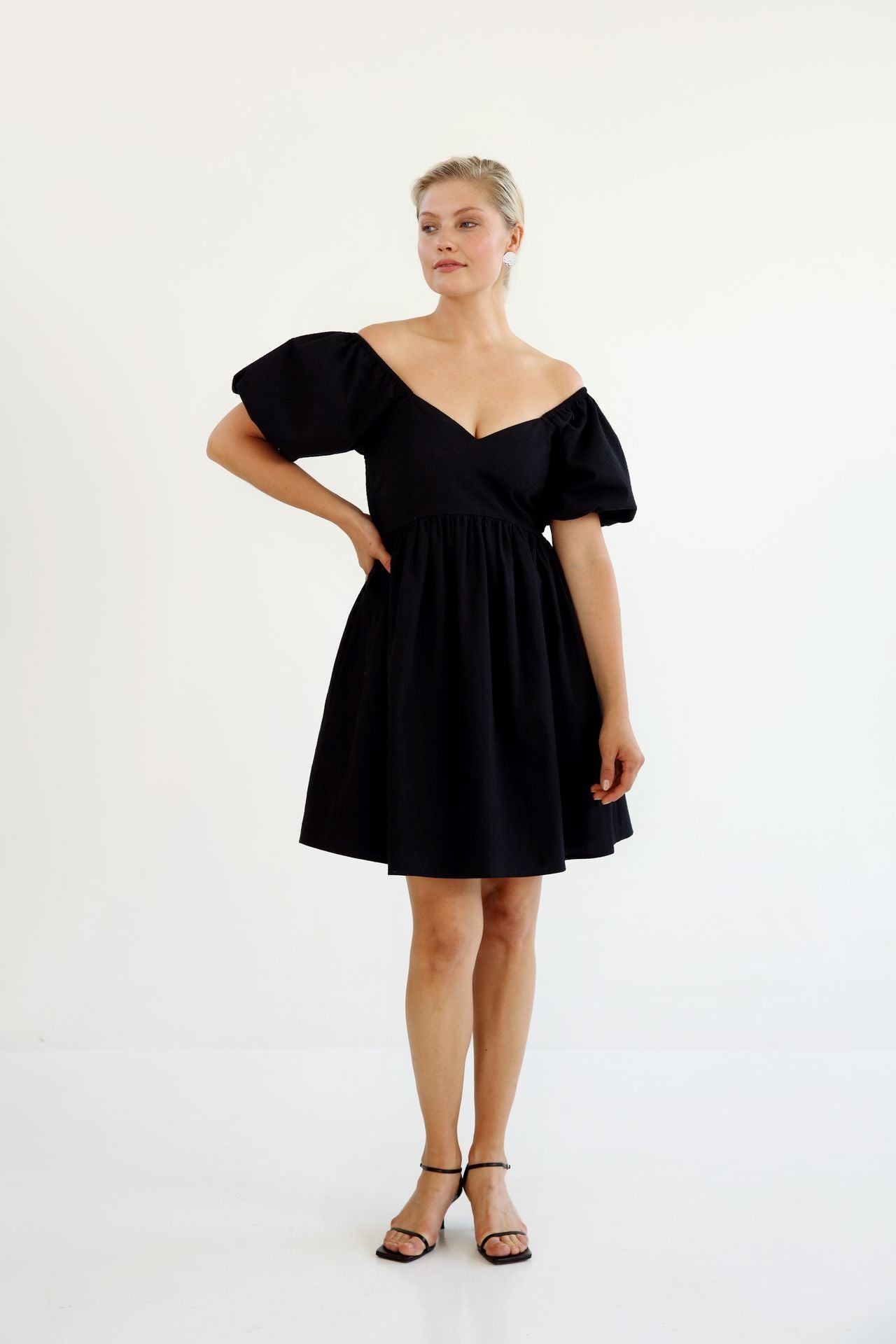 ALBA DRESS BLACK