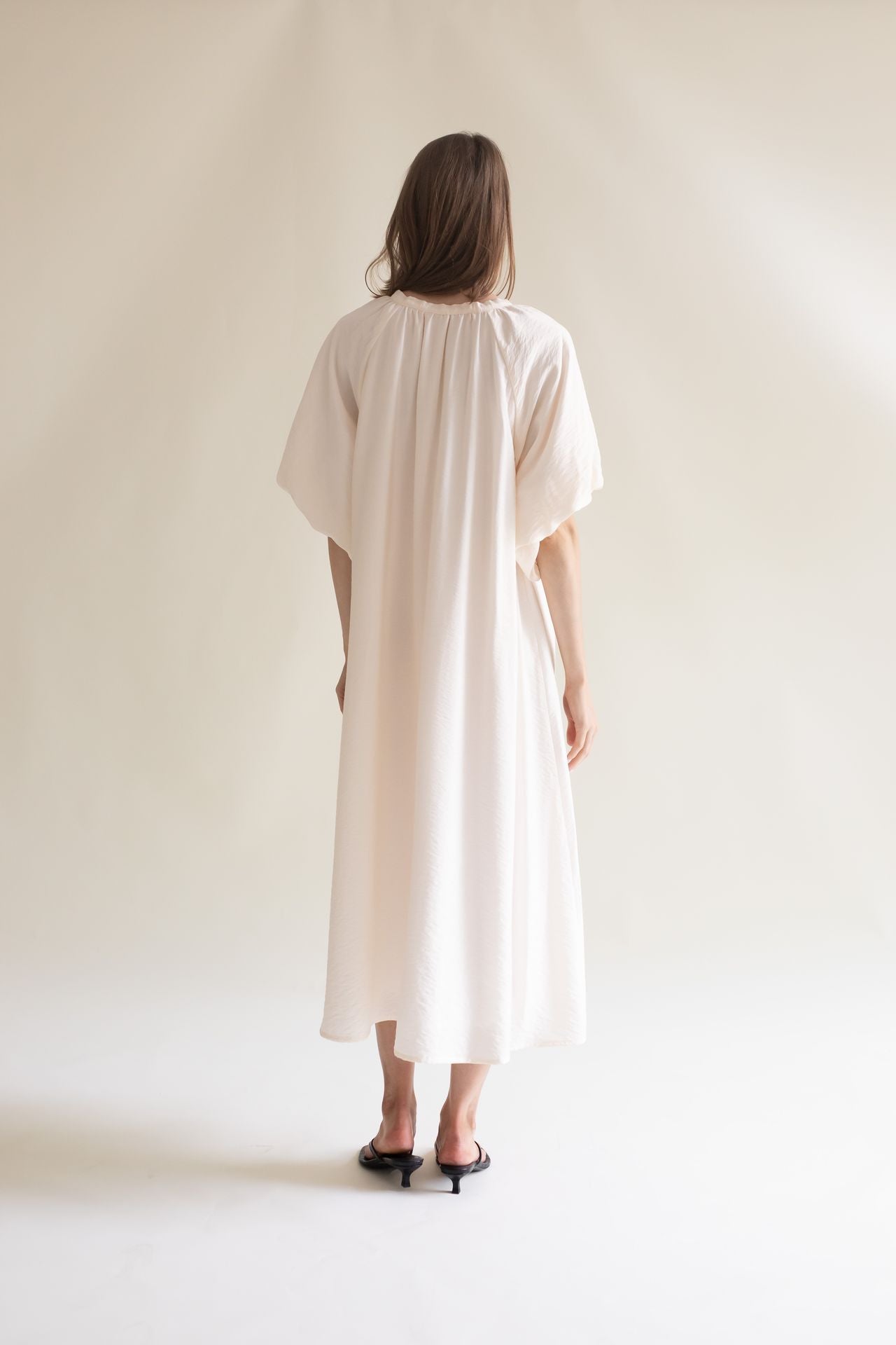 BALLOON SLEEVE DRESS