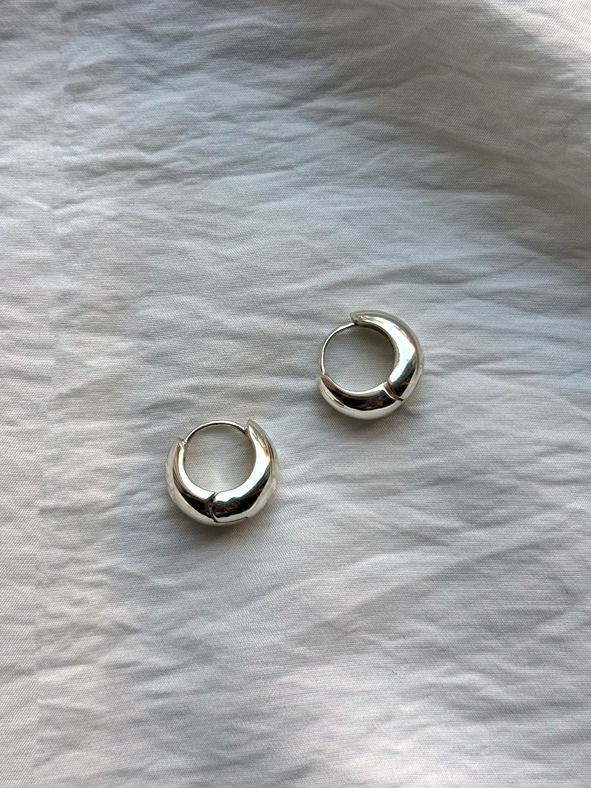 CHUNKY HOOPS SILVER