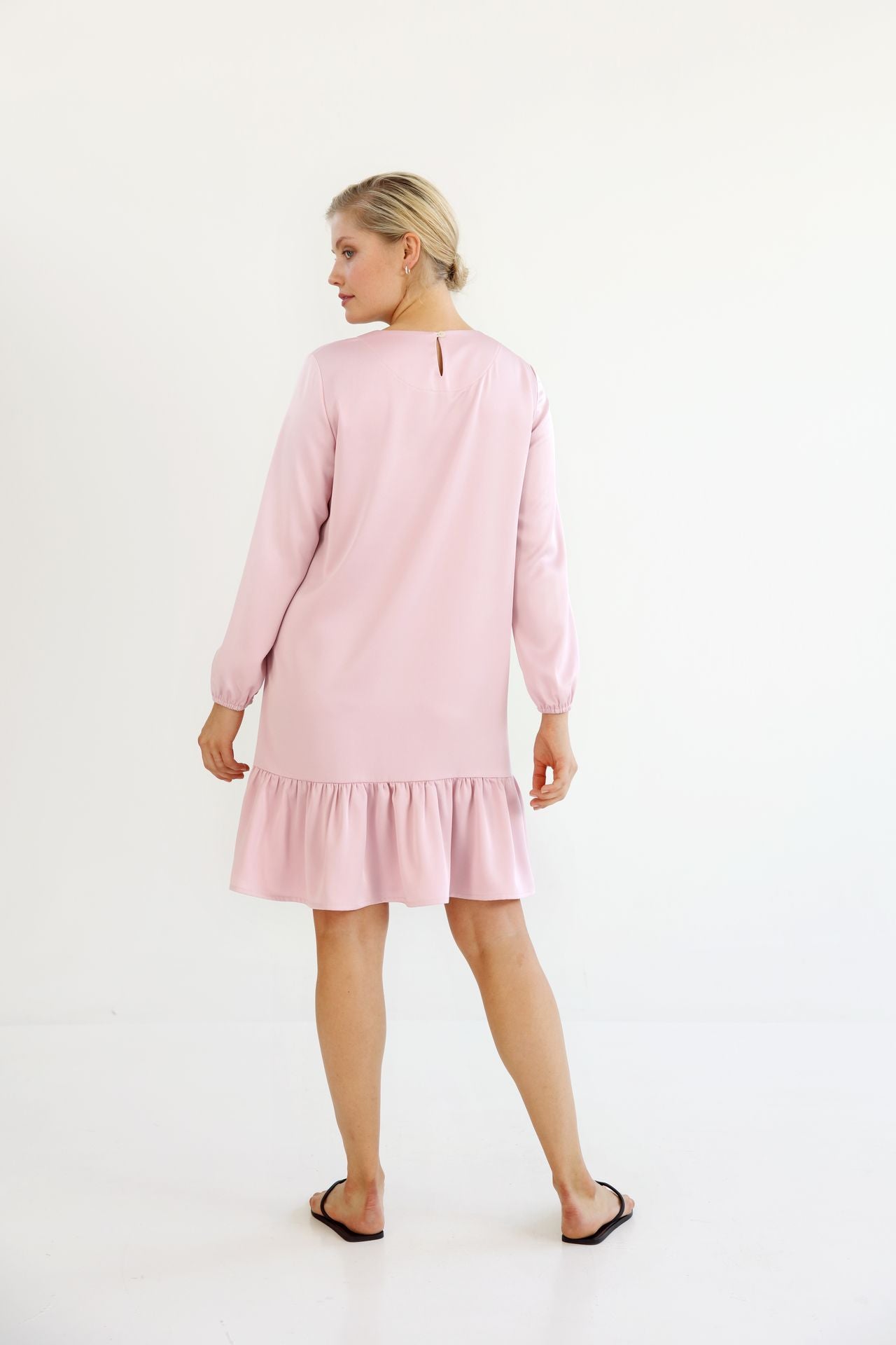 FRILL DRESS ROSE