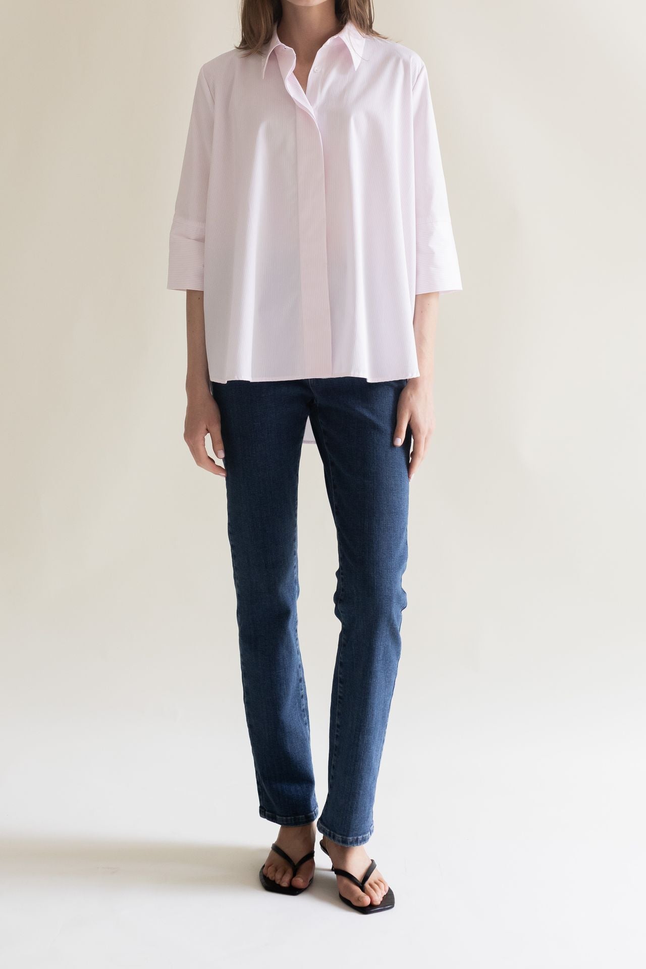 CLASSIC SHIRT W/ TWIST SOFT PINK