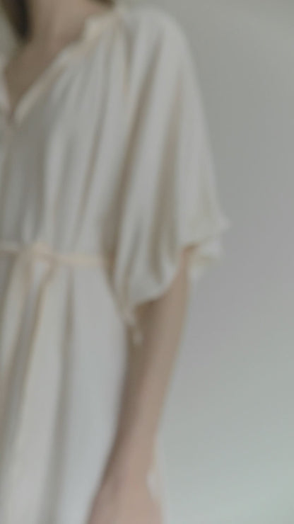 BALLOON SLEEVE DRESS