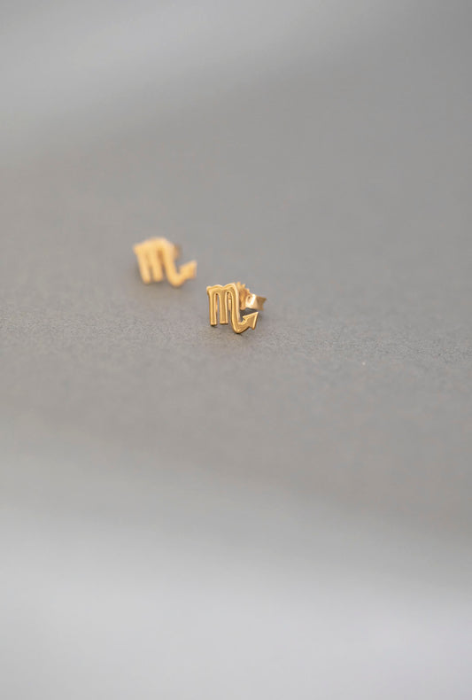 ZODIAC STUD ÖRHÄNGEN SKORPION GULD