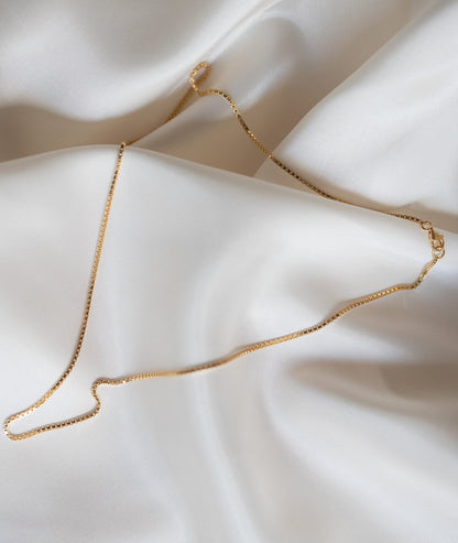 BOX CHAIN NECKLACE 30 INCH GOLD