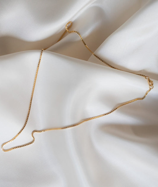 BOX CHAIN NECKLACE 30 INCH GOLD