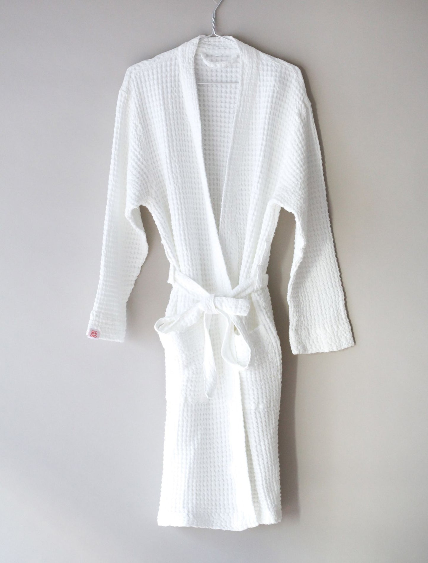 pr00068-waffle-bathrobe-white-s-m-cover.jpg